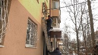 Замыкание силового кабеля стало причиной возгорания в жилом доме в Южно-Сахалинске, Фото: 8