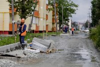К ремонту дорог в 25-м микрорайоне Южно-Сахалинска приступил новый подрядчик, Фото: 2