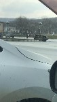 Автомобиль опрокинулся на площади Победы в Южно-Сахалинске, Фото: 3