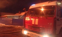 Двухэтажный дом горит в Южно-Сахалинске, Фото: 6