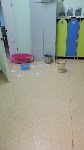 Некуда водить детей: крыша школы-детсада в Кировском протекла, Фото: 2
