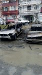 Два автомобиля сгорели ночью в Корсакове, Фото: 2