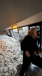 Появились новые кадры автобуса, сошедшего с трассы в метель, Фото: 2