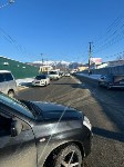 Очевидцев столкновения Toyota Succeed и Renault Logan ищут в Южно-Сахалинске, Фото: 5