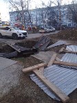 Коммунальщики Южно-Сахалинска обещали сделать так, чтобы ветер не ронял заборы, Фото: 6