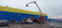Экстренные службы стянулись к магазину в Южно-Сахалинске, Фото: 3