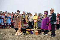 Аборигены Сахалина провели ритуальное жертвоприношение, чтобы задобрить лосось, Фото: 7