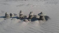 Загадочные песчаные сталагмиты выросли в заливе Мордвинова, Фото: 21