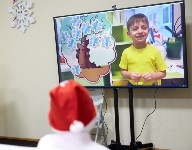 Дед Мороз из Великого Устюга поздравил южно-сахалинских детей, Фото: 4