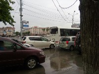 Toyota врезалась в междугородний автобус в Южно-Сахалинске, Фото: 3