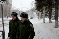 Южно-Сахалинск встретил День защитника отечества снегопадом, Фото: 4