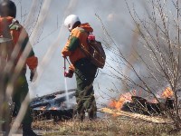 С настоящим огнем боролись на Сахалине во время учений по тушению лесных пожаров , Фото: 8