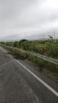 Пьяный водитель на кран-балке пробил дорожное ограждение и вылетел в кювет на юге Сахалина, Фото: 7