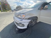 Очевидцев столкновения Toyota Nadia и Kia Sportage ищут в Южно-Сахалинске, Фото: 1