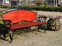 Порядка 90 скамеек установят для жителей Поронайского района, Фото: 1