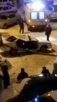 При падении глыбы снега на автомобиль такси в Южно-Сахалинске пострадал мужчина, Фото: 4