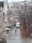 Балкон вспыхнул в доме на улице Поповича в Южно-Сахалинске, Фото: 4