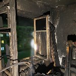 Опубликованы снимки с места смертельного пожара в Охе, Фото: 9