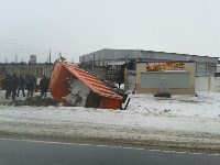 Грузовик опрокинулся в Троицком, Фото: 9
