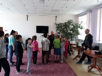 Благотворительную акцию для детей из макаровского "Огонька" провели "Ночные волки", Фото: 12