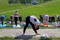 Сахалинцы отметили День йоги на склонах «Горного воздуха», Фото: 4