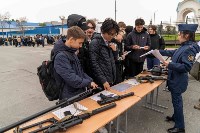 Приёмы кинологогической службы показали школьникам в День призывника в Южно-Сахалинске, Фото: 4