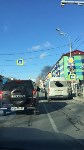 Пожар в переулке Восточном тушат в Южно-Сахалинске, Фото: 1