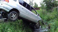 Пьяный водитель загнал минивэн в канаву в Южно-Сахалинске, Фото: 6