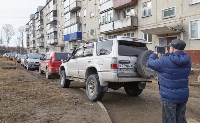 В Хомутово зафиксировали около 30 фактов незаконной парковки на газонах, Фото: 1