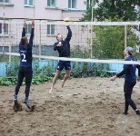 Участники чемпионата Сахалинской области по пляжному волейболу соперничают с непогодой, Фото: 4