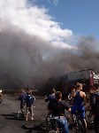 Магазин-склад "НефтеГазСнаб" горит в Поронайске, Фото: 7