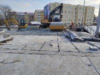 На строящемся путепроводе в Долинске укладывают асфальт, Фото: 5