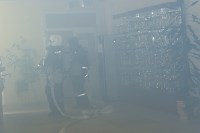 В Сахалинском медколледже прошло пожарно-тактическое учение, Фото: 19