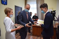 Школьники Южно-Сахалинска получили премии Городской Думы, Фото: 3
