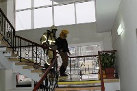 Из здания сахалинской областной библиотеки эвакуировали 14 человек, Фото: 4