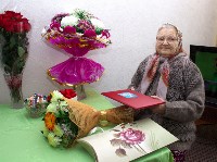 Жительницу Южно-Сахалинска поздравили со 100-летним юбилеем, Фото: 5