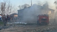 Квартира загорелась в двухэтажке на улице Украинской в Южно-Сахалинске, Фото: 3