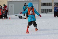 Школьников Южно-Сахалинска учат кататься на горных лыжах, Фото: 6