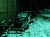 Поезд врезался в Lexus в Холмском районе, Фото: 12