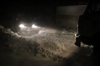 Более шестидесяти автомобилей освободили из снежного плена в Долинском районе, Фото: 2