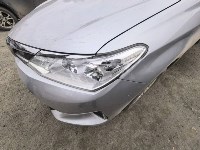 Неизвестный врезался в Toyota Corolla Fielder и скрылся с места ДТП в Южно-Сахалинске, Фото: 2