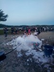 Первая "Пенная вечеринка" прошла на пляже в Охинском районе, Фото: 3