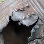 Японский храмовый колокол со следами от пуль нашли на берегу Сахалина, Фото: 3