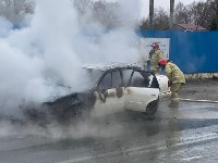 Toyota Corolla загорелась в Троицком, Фото: 2