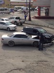 В Южно-Сахалинске на перекрестке ул. Пограничной и пр. Мира столкнулись два автомобиля, Фото: 2