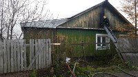 Частный дом горит в Южно-Сахалинске, Фото: 1