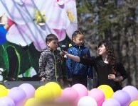Несколько тысяч гостей принял в День Победы парк Южно-Сахалинска , Фото: 25