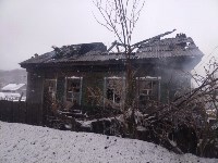 Дачный дом полыхал в Александровске-Сахалинском, Фото: 5