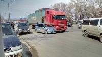 Такси столкнулось с грузовиком в Южно-Сахалинске , Фото: 2