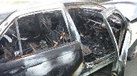 Иномарка сгорела в одном из дворов Южно-Сахалинска, Фото: 1
